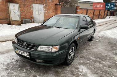 Седан Nissan Maxima 1999 в Харкові