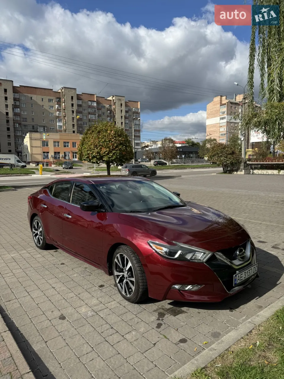 2017 Nissan Maxima - мініатюра 11