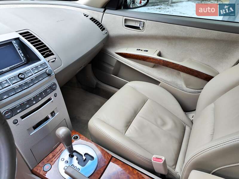Седан Nissan Maxima 2005 в Киеве