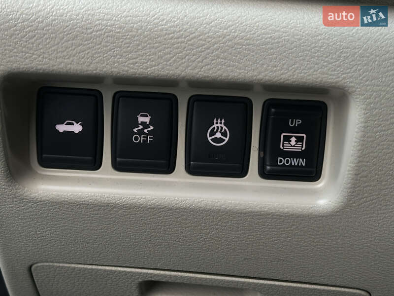 Седан Nissan Maxima 2016 в Одесі