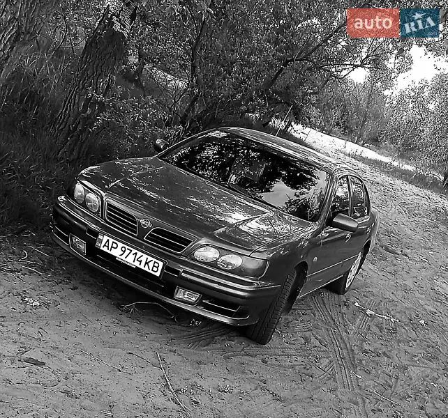 Nissan Maxima 1999