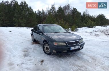 Седан Nissan Maxima 1998 в Чернигове