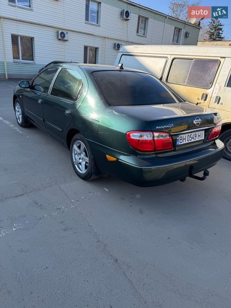 Седан Nissan Maxima 2000 в Одессе