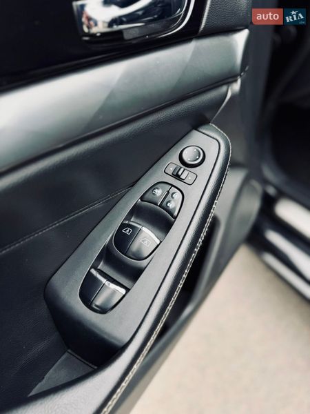 Седан Nissan Maxima 2019 в Днепре