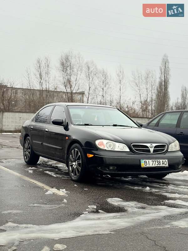 Седан Nissan Maxima 2002 в Кременчуге