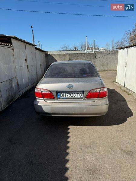 Седан Nissan Maxima 2001 в Одессе
