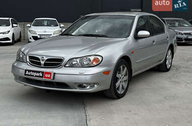 Седан Nissan Maxima 2003 в Львове