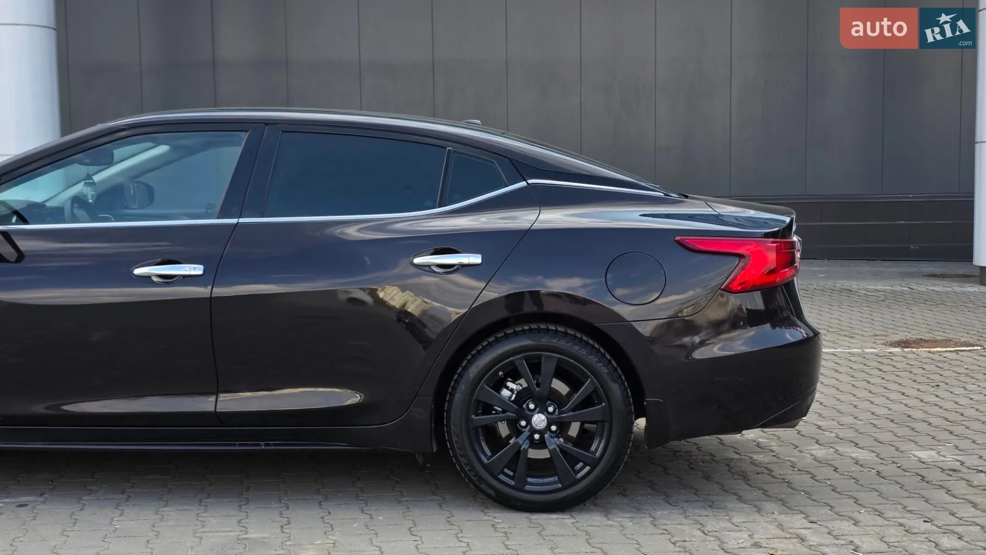 2016 Nissan Maxima - мініатюра 12