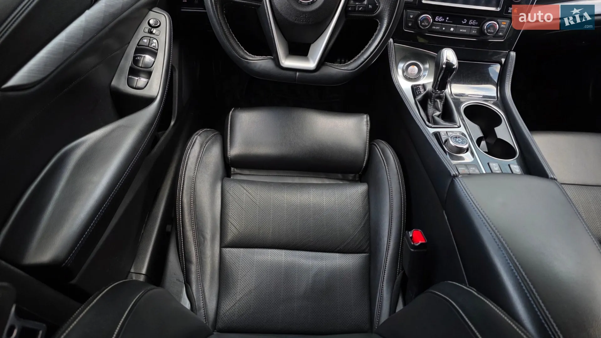 2016 Nissan Maxima - мініатюра 29