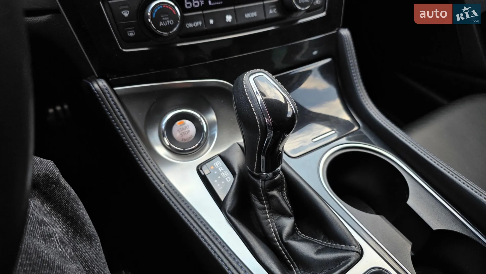 2016 Nissan Maxima - мініатюра 33