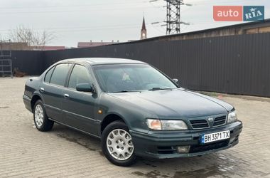 Седан Nissan Maxima 1999 в Одесі