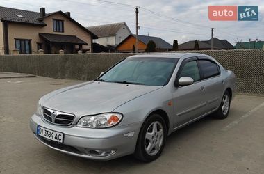 Седан Nissan Maxima 2003 в Вараші
