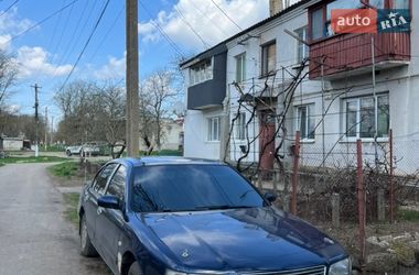 Седан Nissan Maxima 1997 в Одесі