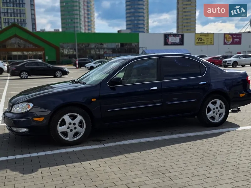 Nissan Maxima