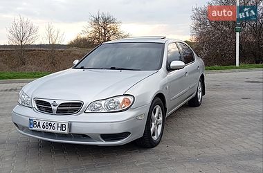 Седан Nissan Maxima 2001 в Голованевске