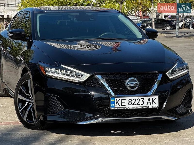 Nissan Maxima 2019