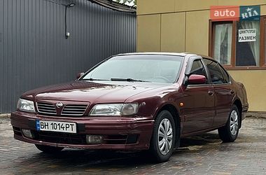 Седан Nissan Maxima 1996 в Одессе