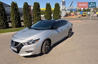 Седан Nissan Maxima 2018 в Києві