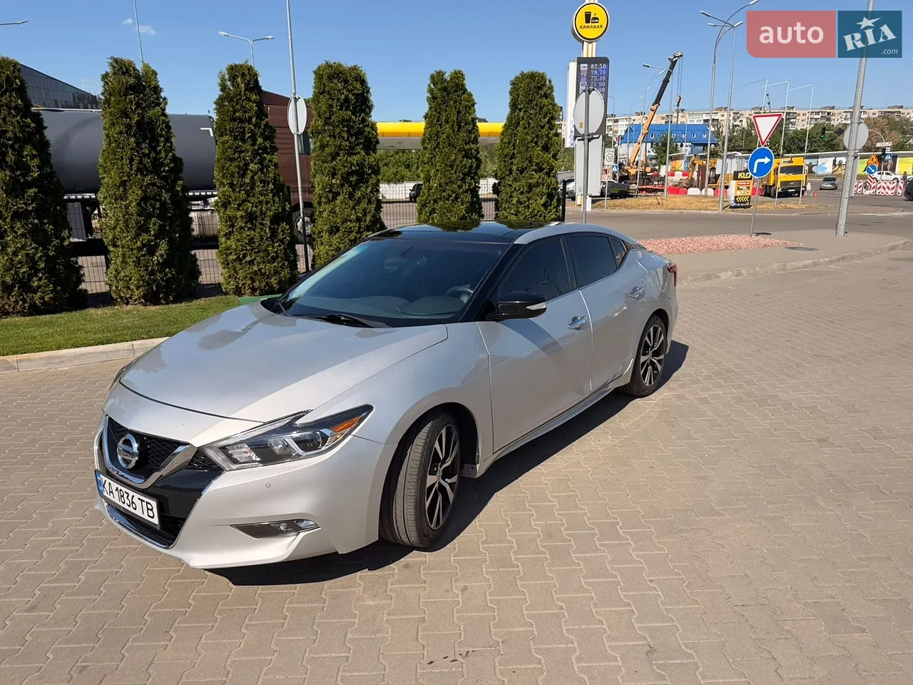 2010 Nissan Maxima - мініатюра 13