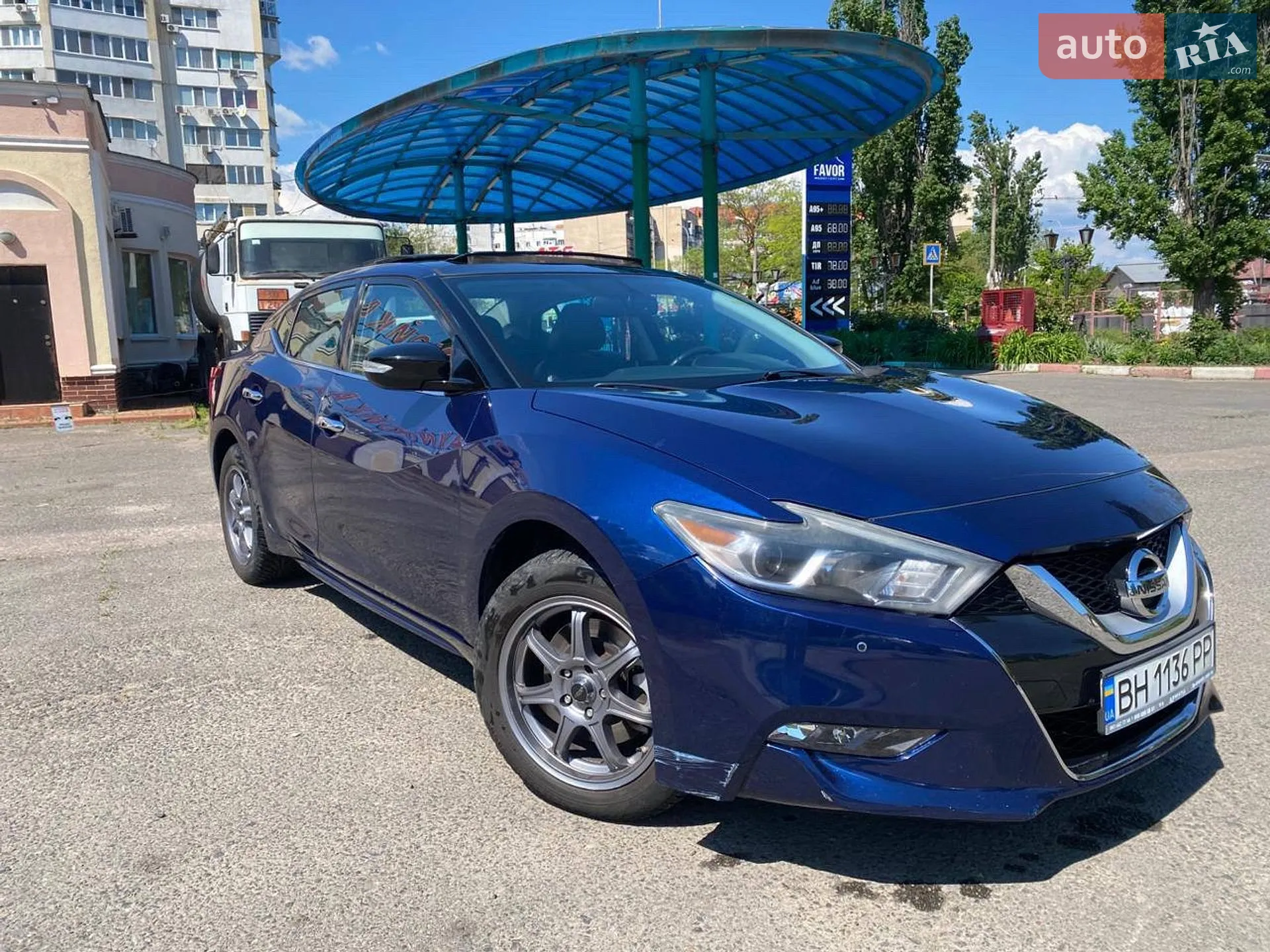 2016 Nissan Maxima - мініатюра 2