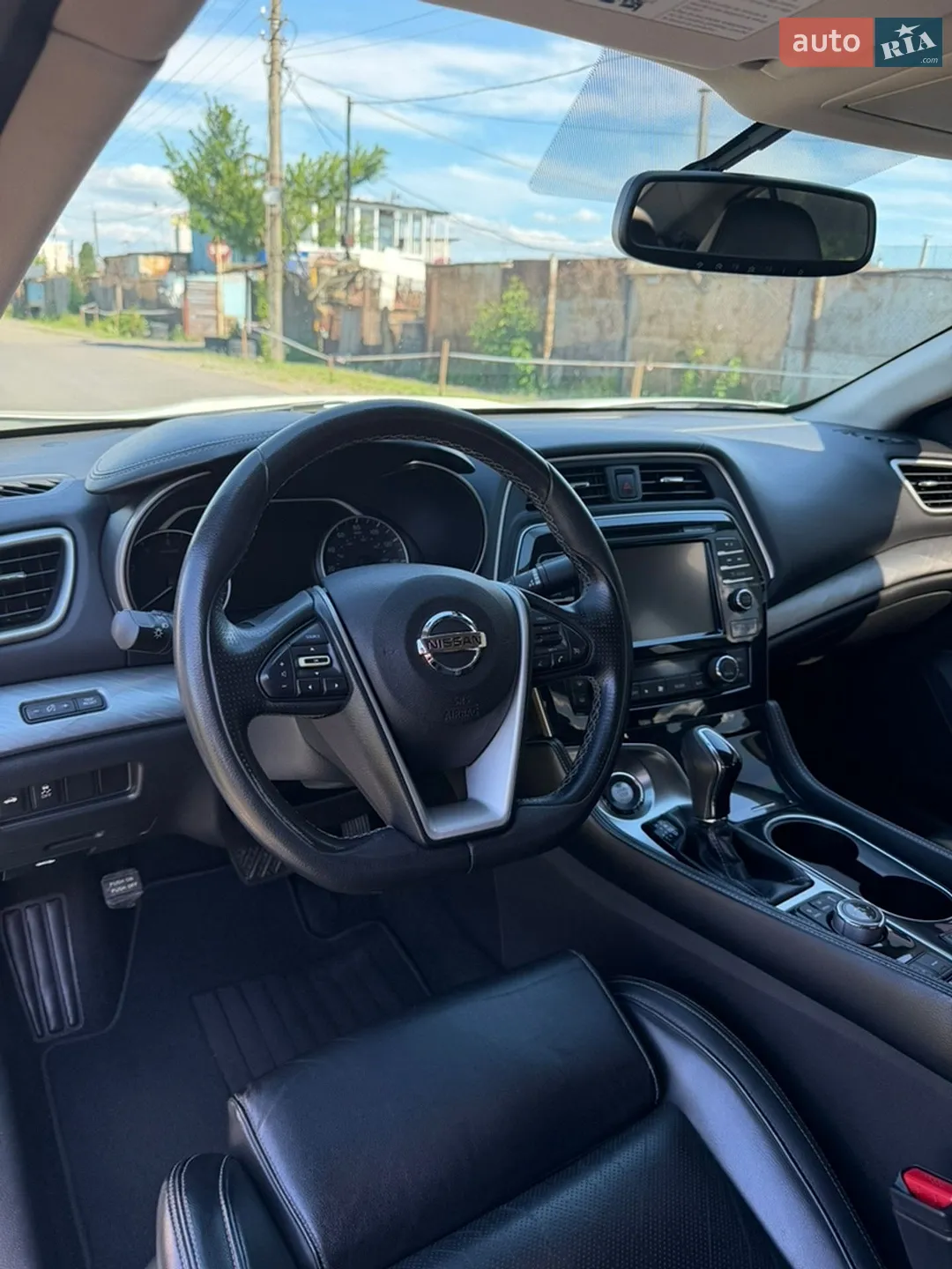 2016 Nissan Maxima - мініатюра 24