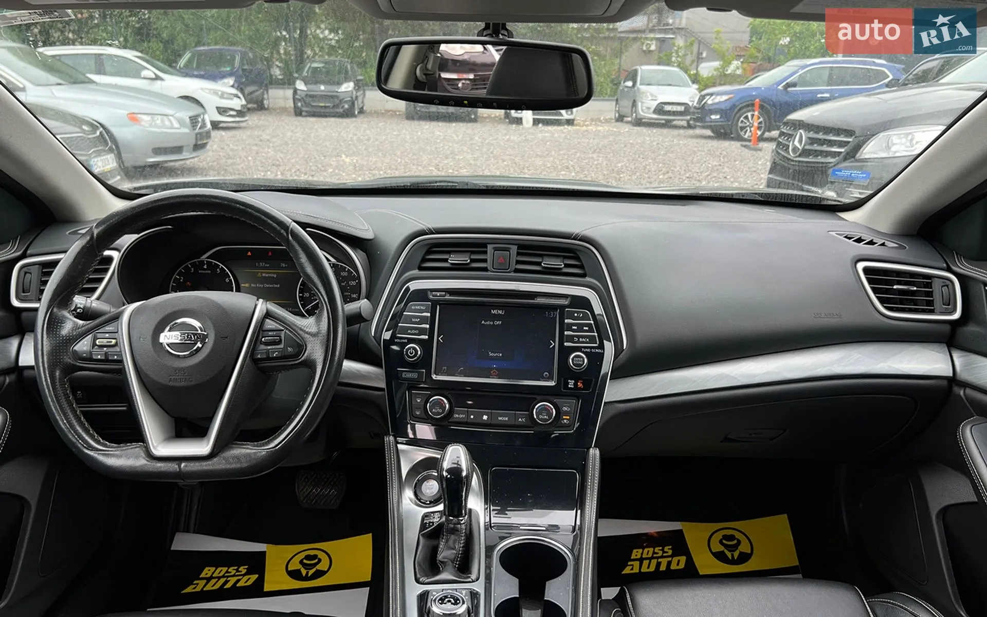 2017 Nissan Maxima - мініатюра 11