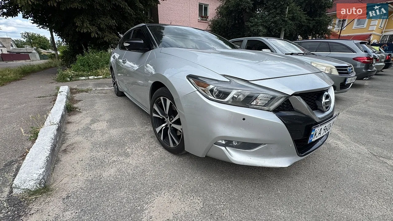 2017 Nissan Maxima - мініатюра 16