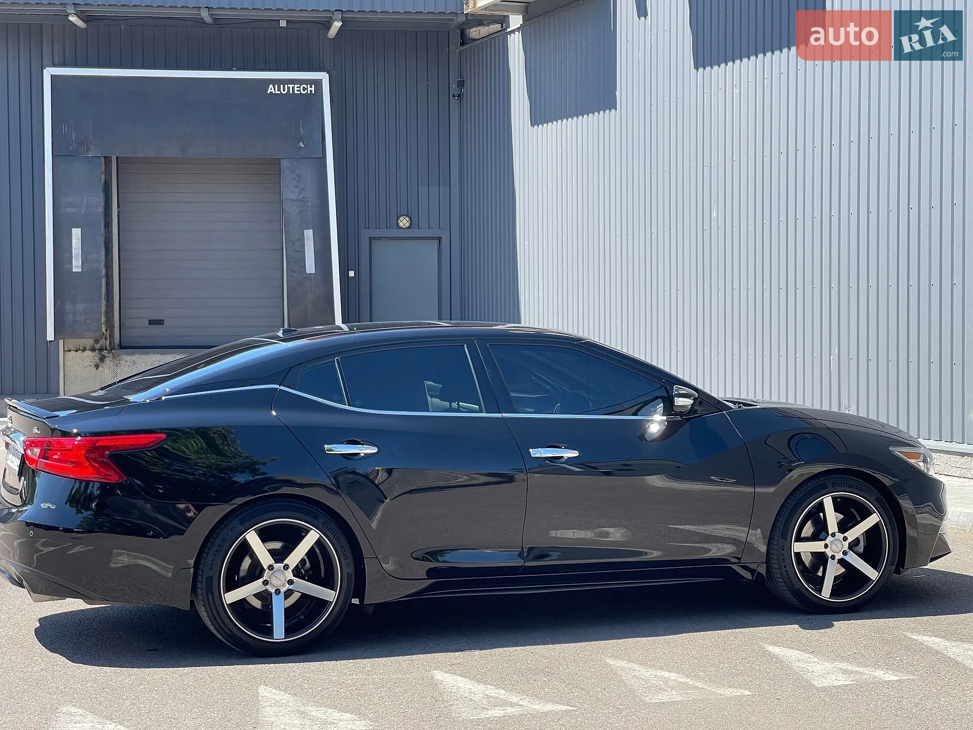 2016 Nissan Maxima - мініатюра 14