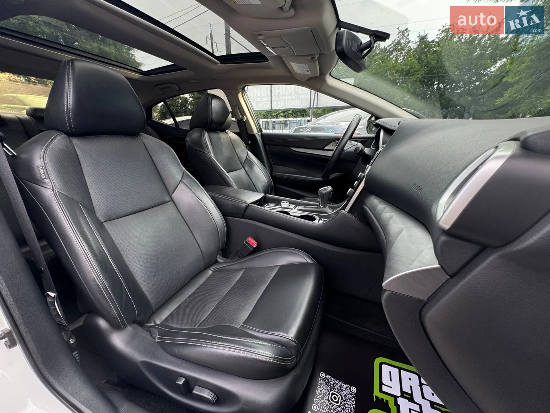 2017 Nissan Maxima - мініатюра 14