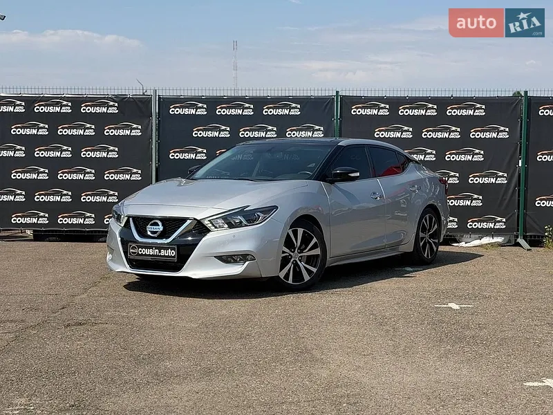 Nissan Maxima