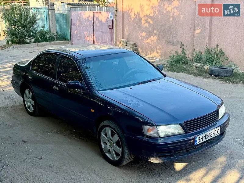 Nissan Maxima 1995