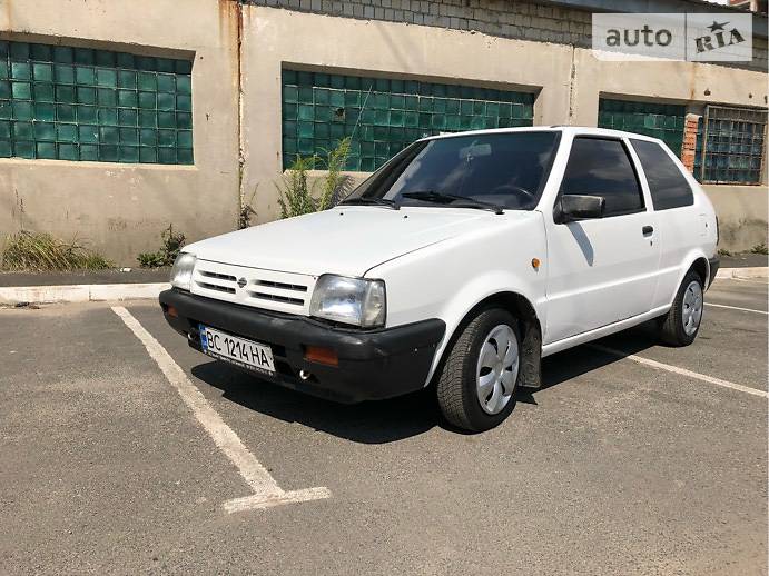 Хэтчбек Nissan Micra 1988 в Львове