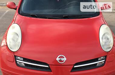 Хетчбек Nissan Micra 2006 в 