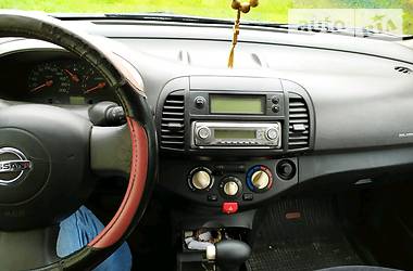 Хетчбек Nissan Micra 2004 в Надвірній