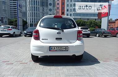 Хетчбек Nissan Micra 2015 в Хмельницькому