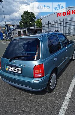 Хэтчбек Nissan Micra 2001 в Киеве