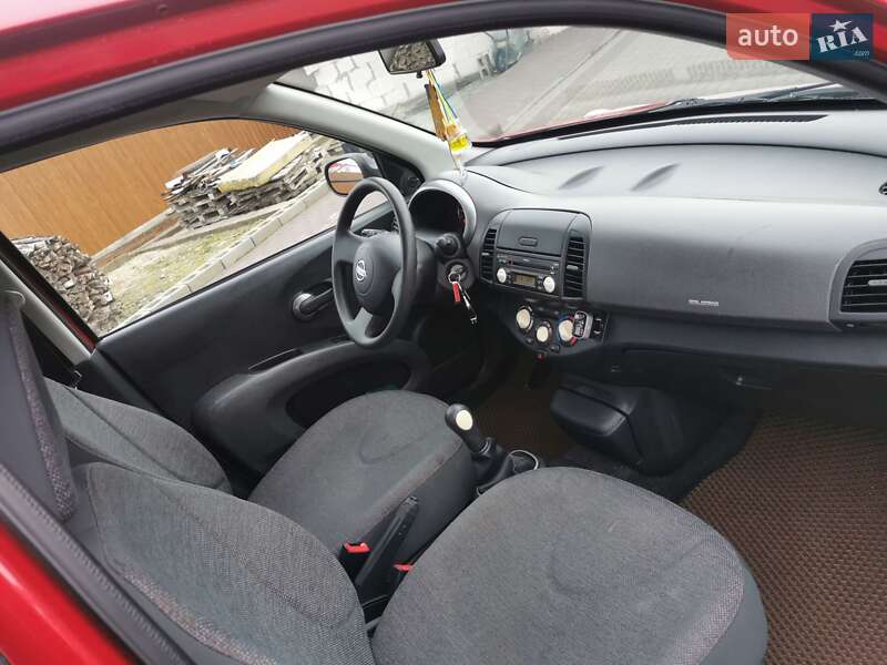 Хетчбек Nissan Micra 2006 в Рівному