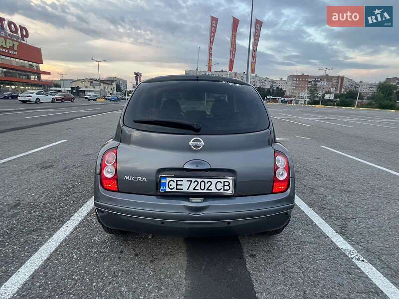 Хетчбек Nissan Micra 2006 в Чернівцях