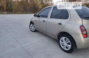 Хэтчбек Nissan Micra 2003 в Дрогобыче