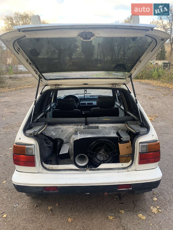 Хетчбек Nissan Micra 1986 в Коростені