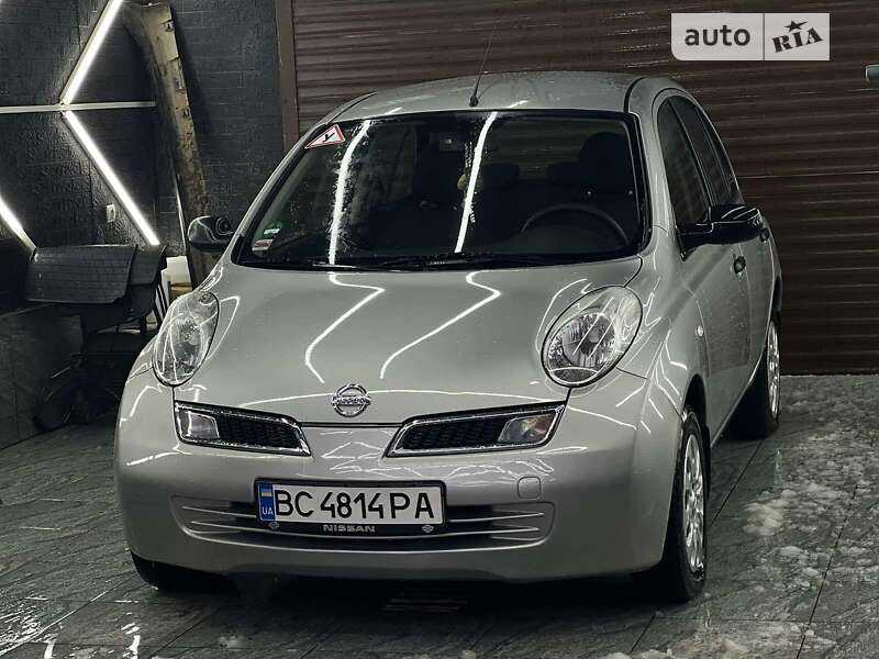 Хетчбек Nissan Micra 2009 в Стрию