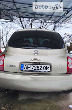 Хэтчбек Nissan Micra 2004 в Верхнеднепровске