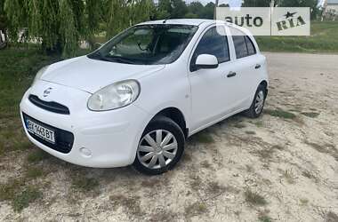 Хэтчбек Nissan Micra 2014 в Городке