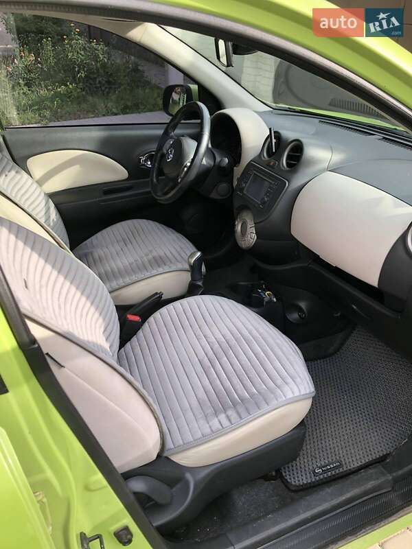 Хэтчбек Nissan Micra 2010 в Харькове