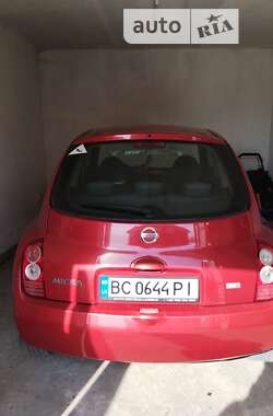 Хэтчбек Nissan Micra 2004 в Пустомытах