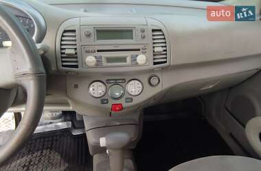 Хэтчбек Nissan Micra 2004 в Киеве