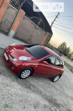 Хэтчбек Nissan Micra 2008 в Днепре