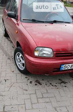 Хетчбек Nissan Micra 1994 в Почаєві