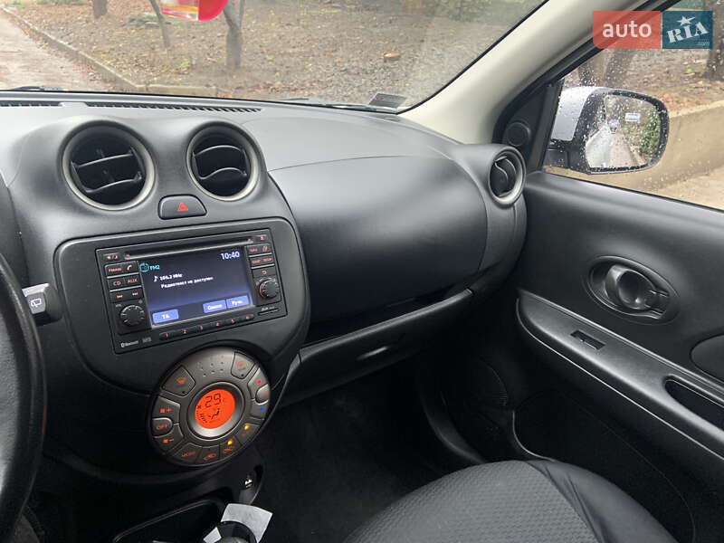 Хетчбек Nissan Micra 2010 в Новоселиці