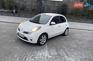 Хетчбек Nissan Micra 2010 в Дніпрі